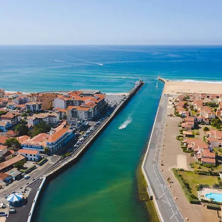 בית נופש Piscine Entre Et Ocean *